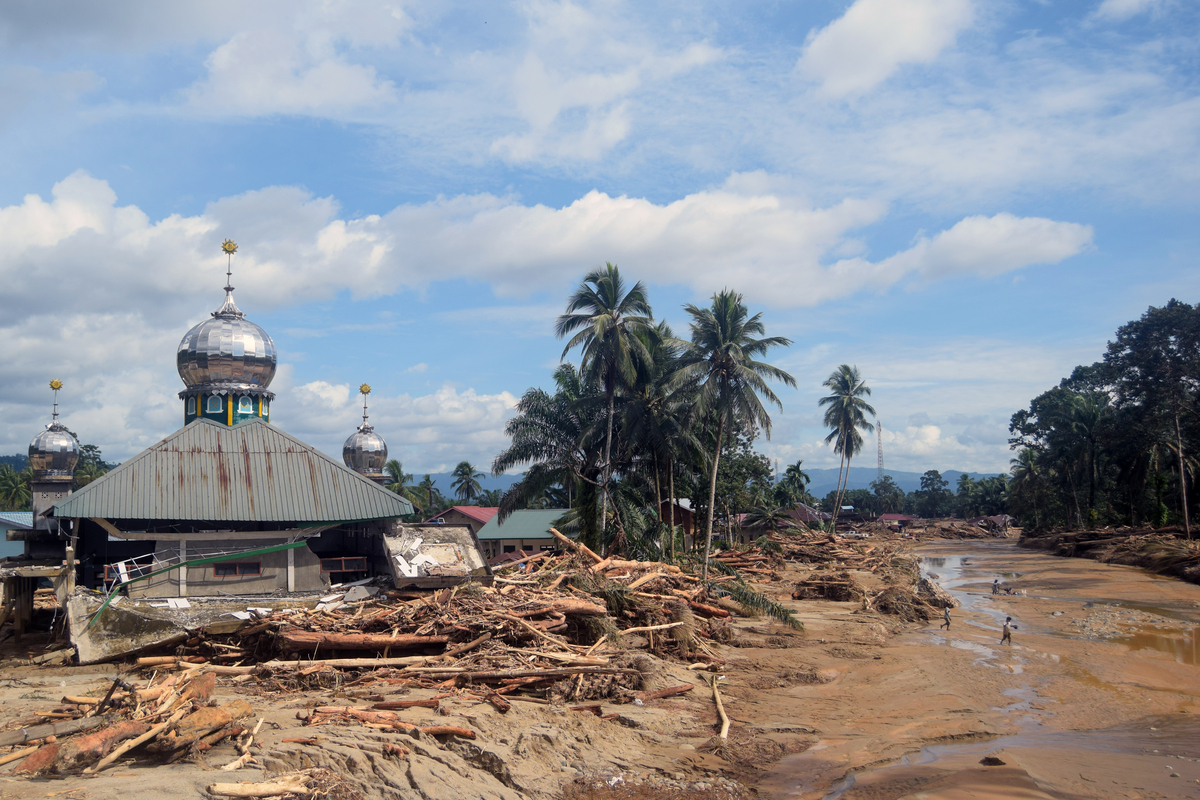 Aftermath of deadly floods and landslides in Indonesia – Middle East ...