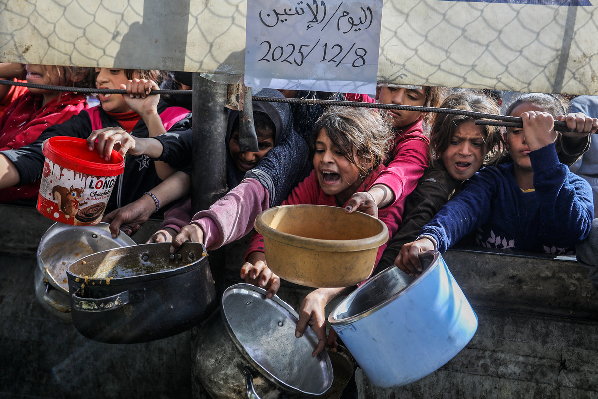 Israel faces sharp rise in hunger due to economic fallout of Gaza war: Report