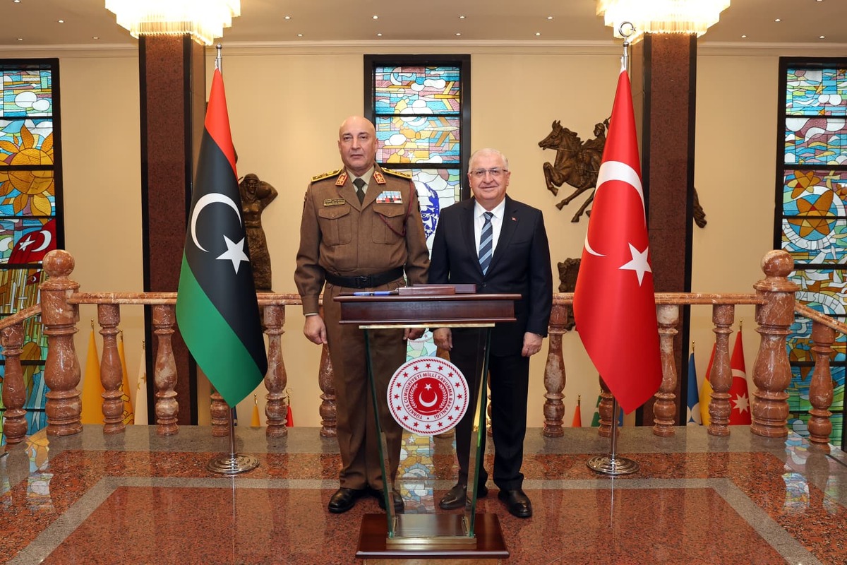 Turkish Defense Minister Guler receives Libyan Chief of Staff General ...