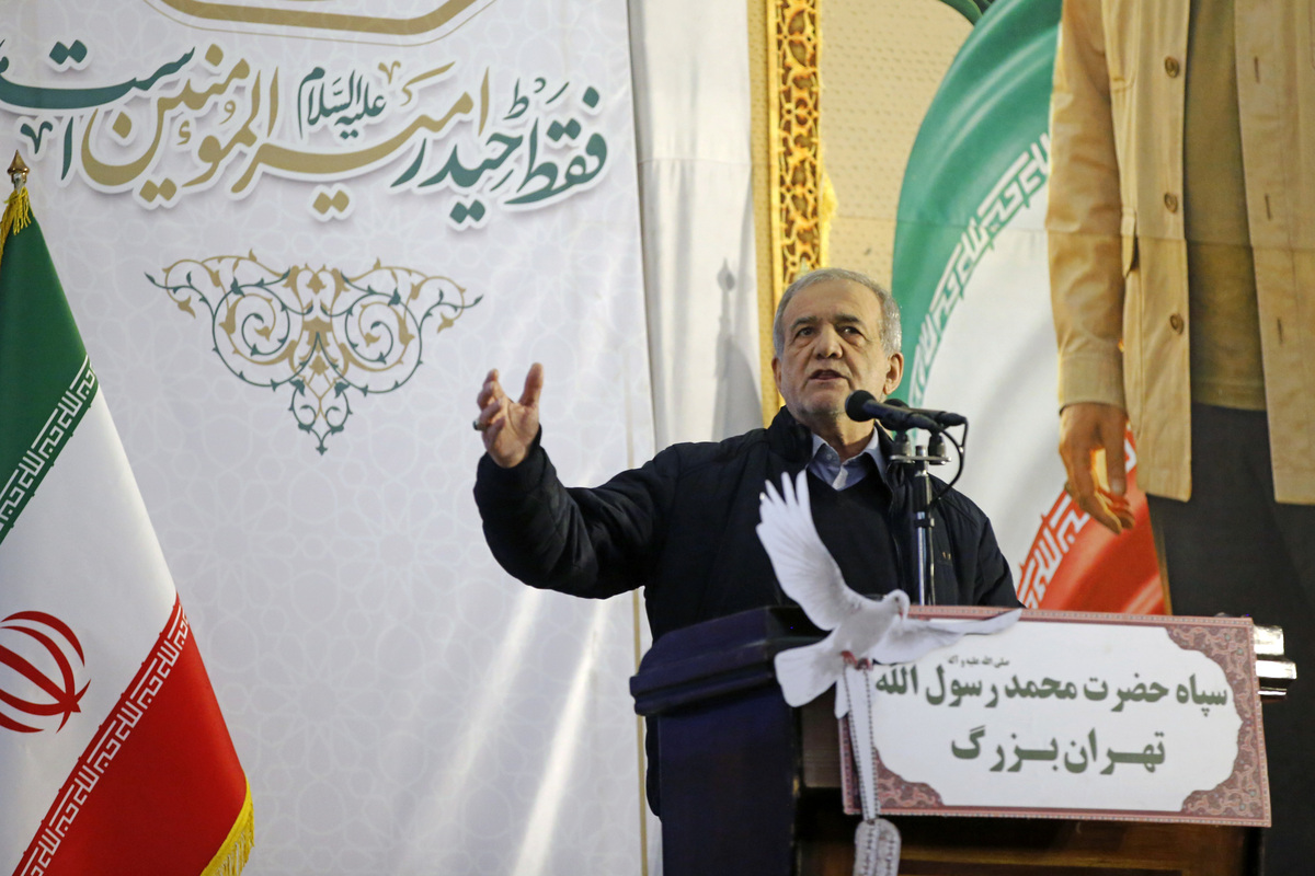 Iranian President Masoud Pezeshkian commemorates Iranian Revolutionary Guards Corps (IRGC) Lieutenant General and Commander of the Quds Force Qasem Soleimani, during a ceremony marking the 6th anniversary of his death, at the Mosallah Mosque in Tehran, Iran, on January 01, 2026. [Fatemeh Bahrami - Anadolu Agency]