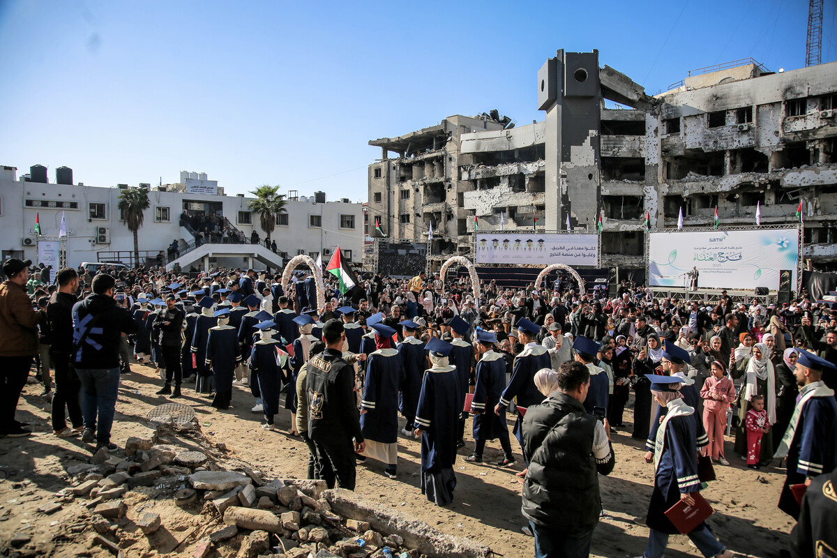Graduation ceremony held for 230 medical students in Gaza – Middle East ...