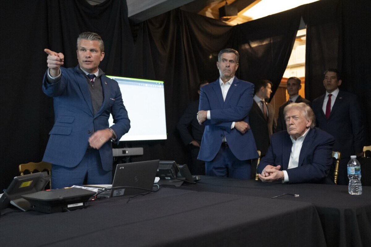 US President Donald Trump watches Venezuelan President Nicolas Maduro's capture unfold in Washington, United States on January 3, 2026. [Donald Trump's Truth Social Account - Anadolu Agency]