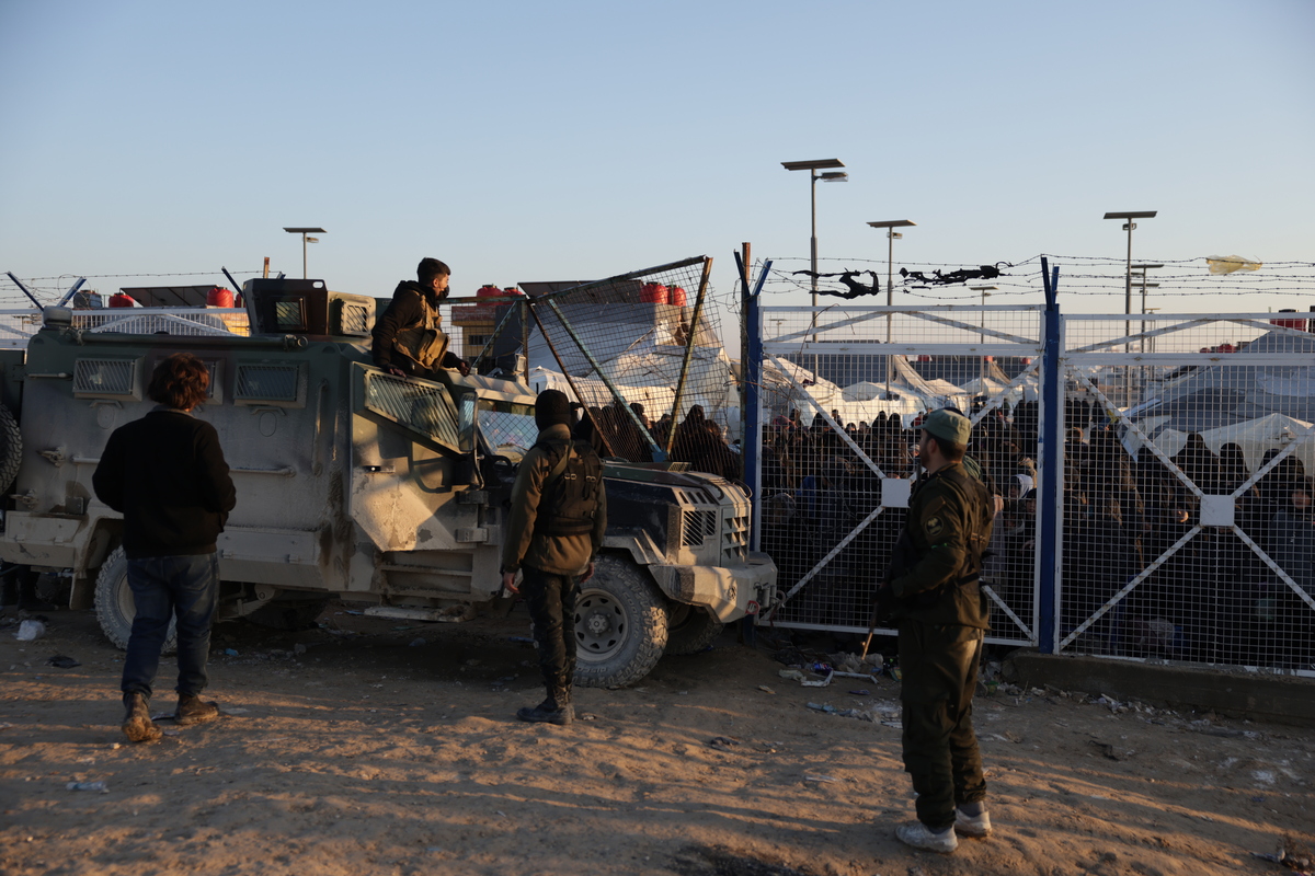 Syrian army increases security measures in and around al-Hol camp, located south of Al-Hasakah, where families of Daesh members, most of them women and children, are being held, in Syria, on January 25, 2026. [Bakr Al Kasem - Anadolu Agency]