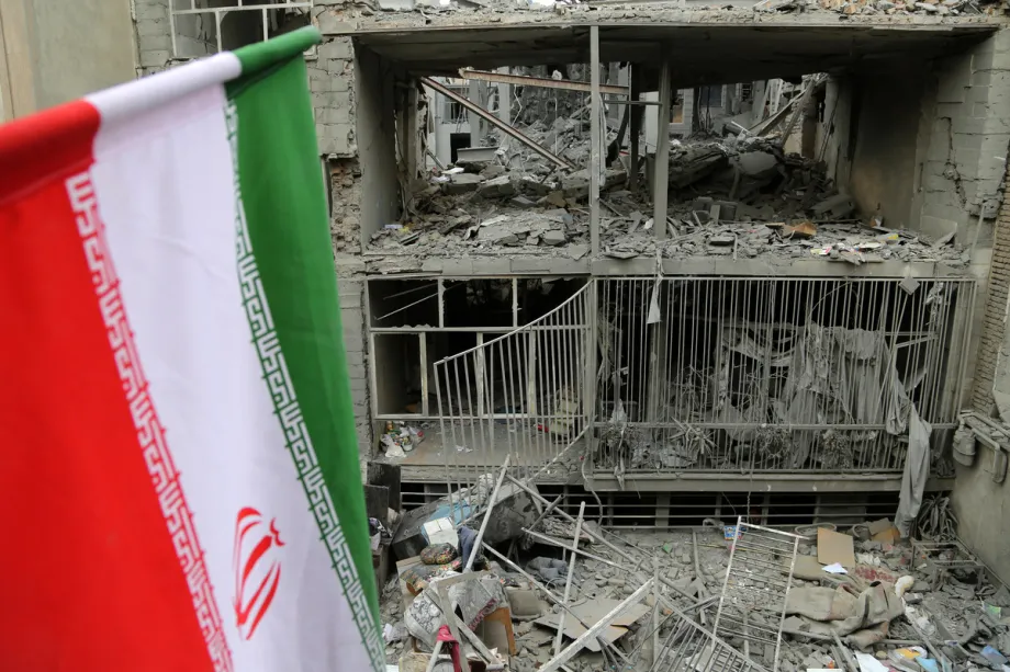 AA-20260317-40846329-40846301-USISRAELI_STRIKES_CAUSE_MAJOR_DAMAGE_IN ...