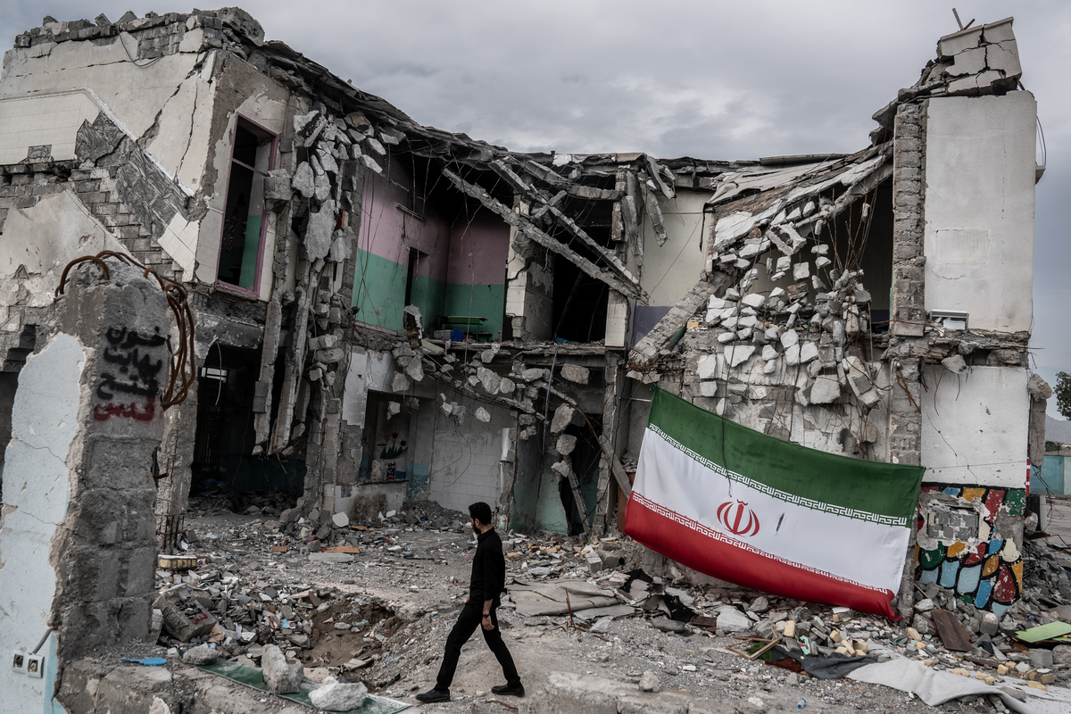 The remains of the Shajarat al-Tayyiba Primary School, which was bombed on February 28, 2026, resulting in the deaths of 168 students, are seen in the city of Minab, Iran, on March 31, 2026. [Hamid Vakili - Anadolu Agency]