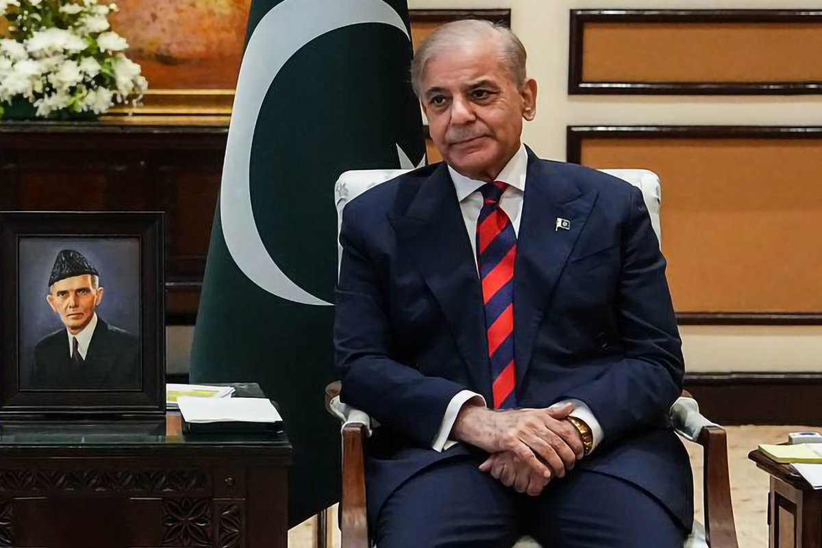 Pakistan Prime Minister Muhammad Shehbaz Sharif in Islamabad, capital of Pakistan, on 11 April, 2026. [Iranian Foreign Ministry/Handout - Anadolu Agency]