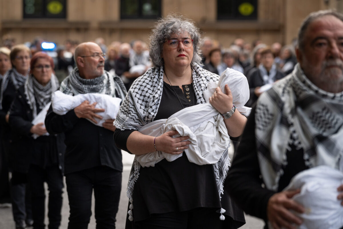 War…Netanyahu’s perfect definition of himself. So who will define him by peace?