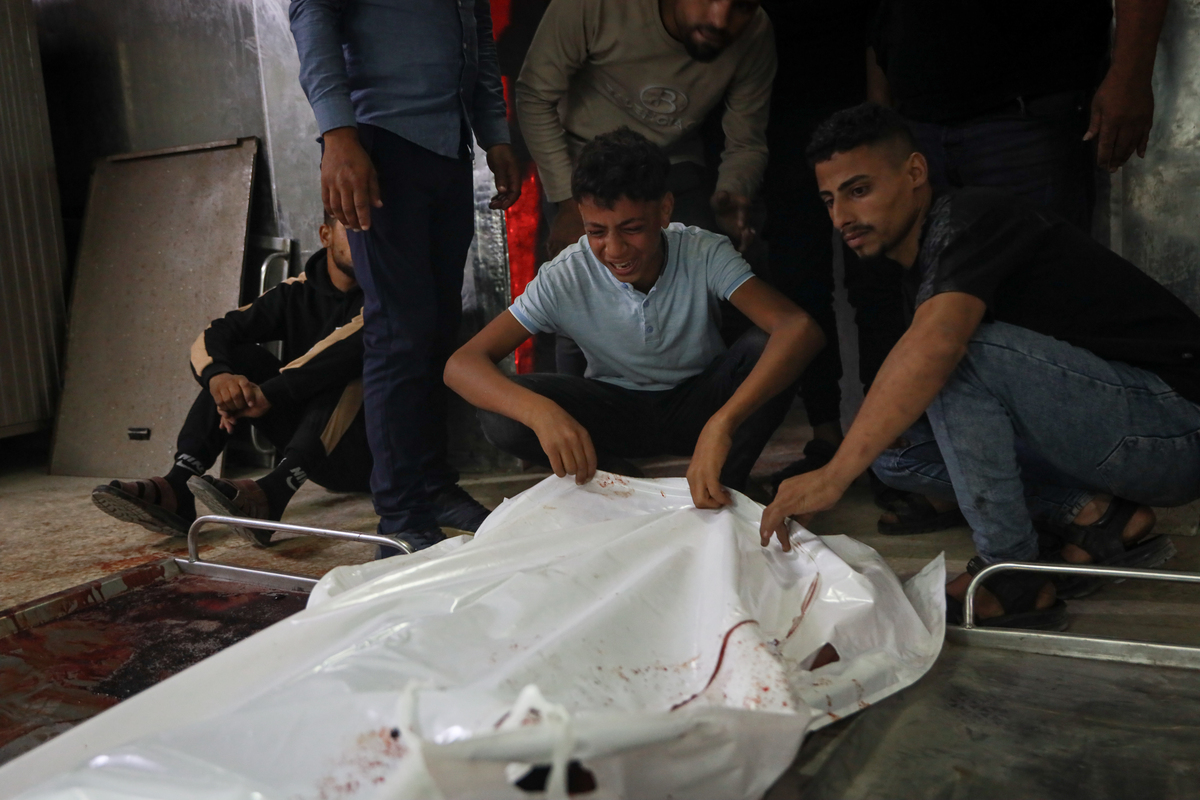 Palestinian killed, 3 injured in Israeli strike in central Gaza Strip despite ceasefire