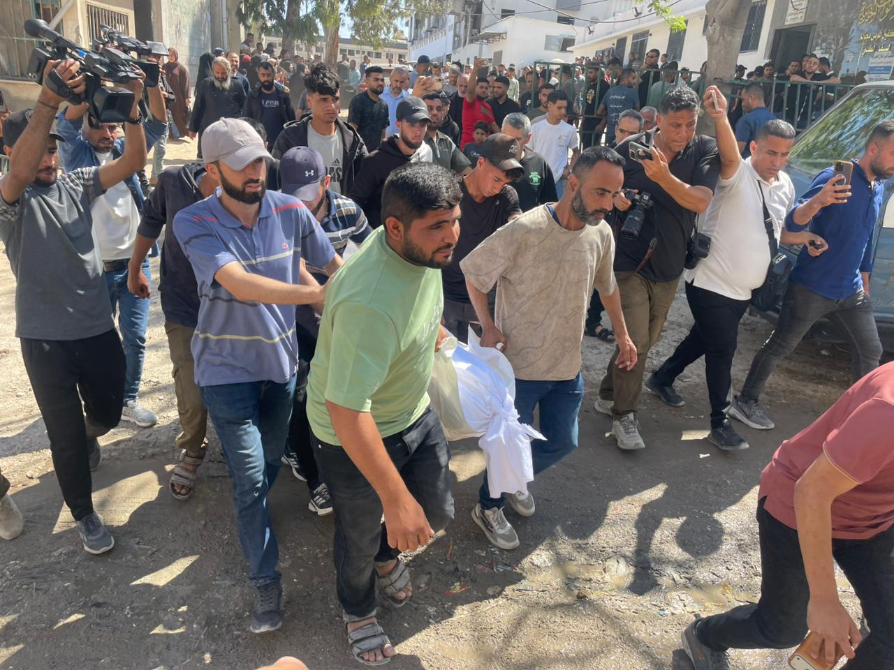 Funeral procession takes place for seven Palestinians killed in an Israeli airstrike targeting a residential apartment on the first day of Eid al-Adha in Gaza City, on 28 May 2026 [Mohammmed Asad/Middle East Monitor]