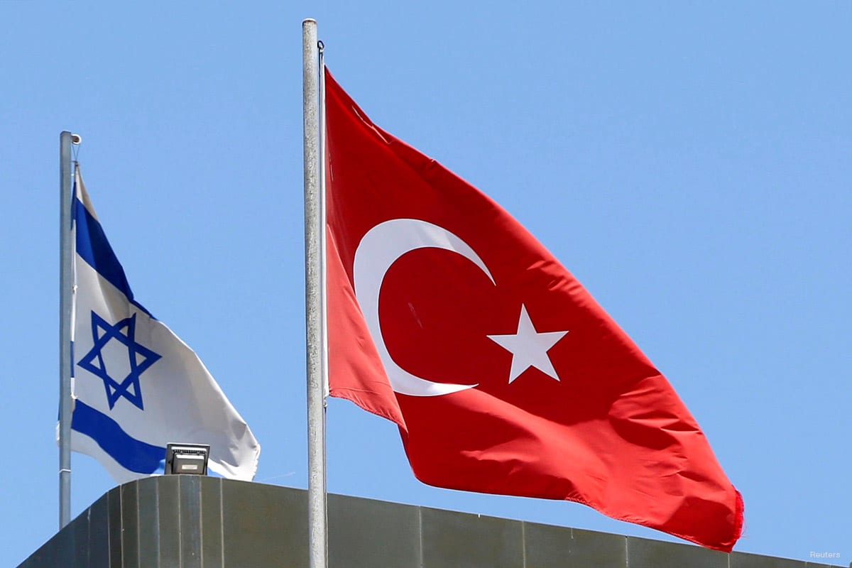 Turkish and Israeli flags in Tel Aviv, Israel June 26, 2016. [REUTERS/Baz Ratner]