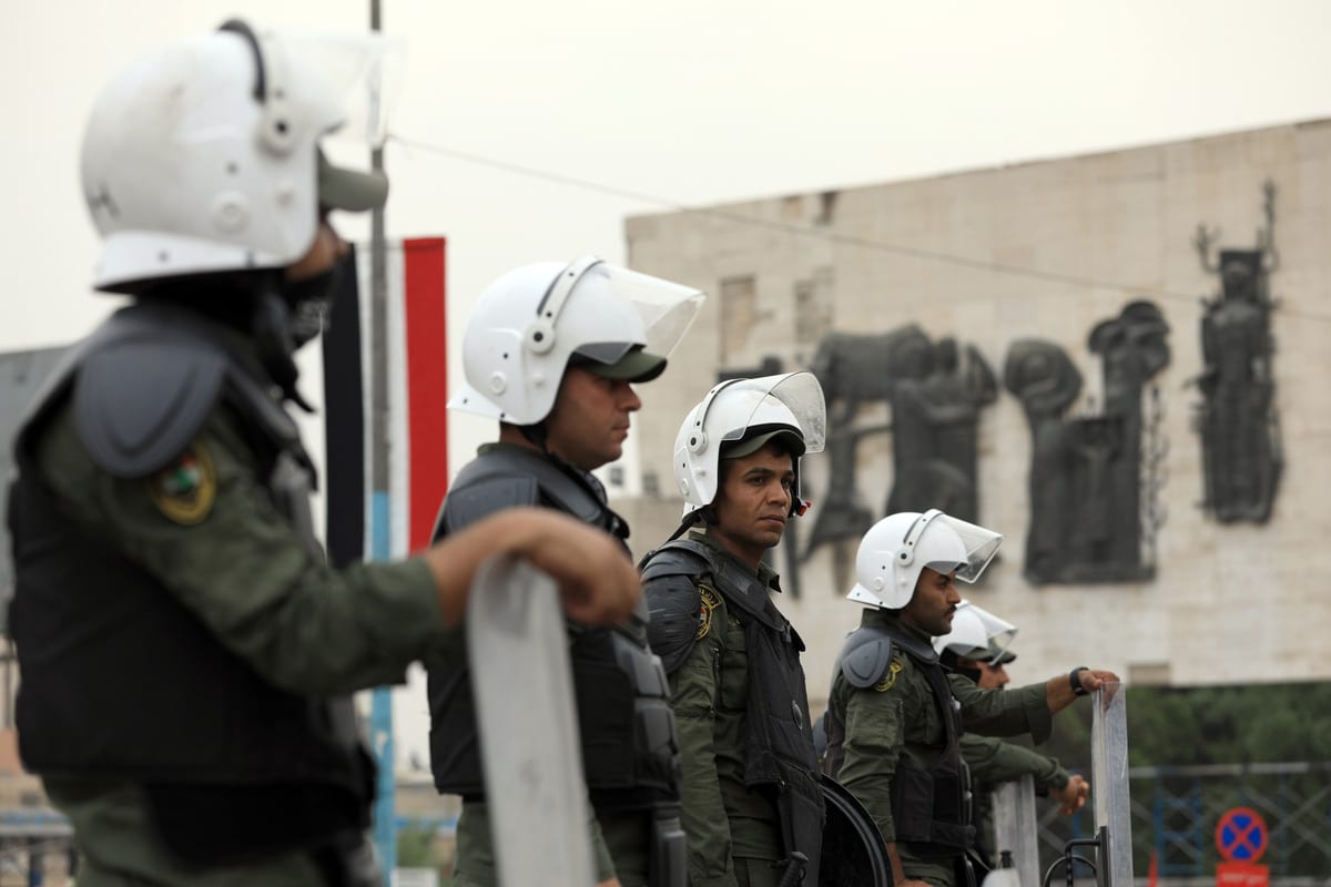 Iraqi security forces in Baghdad, Iraq.[Murtadha Al-Sudani/Anadolu Agency]