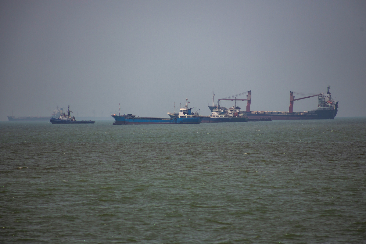 Oman, Iran form ‘joint working group’ on future management of Strait of Hormuz