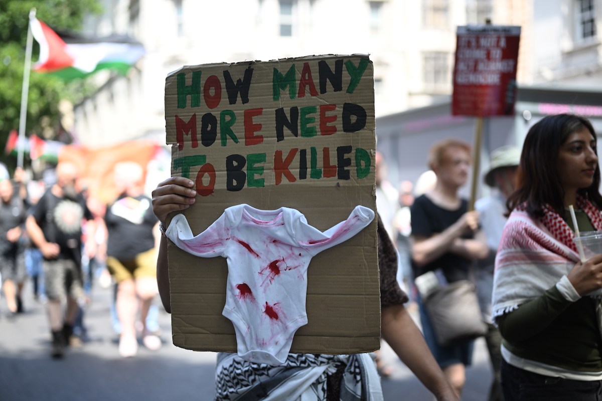 People stage a pro-Palestinian demonstration and call on Labour Party leader Andy Burnham, who is preparing to take office as prime minister, to impose comprehensive sanctions on Israel, in London, United Kingdom on July 18, 2026. [Raşid Necati Aslım - Anadolu Agency]
