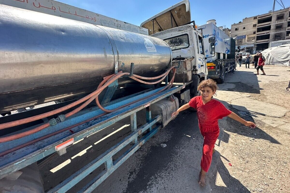 Water station owners staged a sit-in protest, warning of looming shortages of essential oil, spare parts, and water filters, on 23 september 2026 [Mohammed Asad/Middle East Monitor]