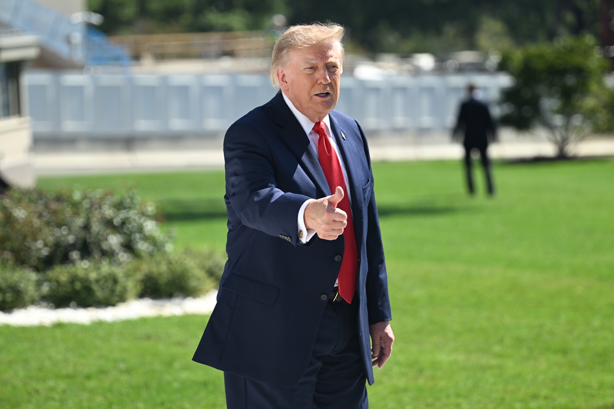 Muddle Easy U.S. President Donald Trump departs White House for Texas – Middle East ...