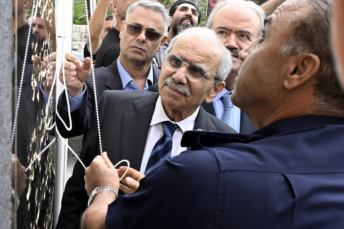 Muddle Easy Lebanese Prime Minister Nawaf Salam – Middle East Monitor